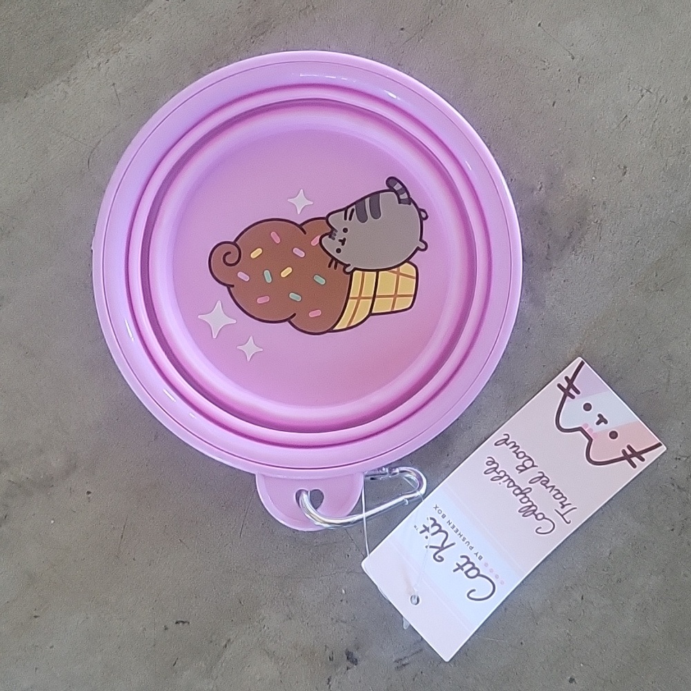 Pusheen Collapsible Travel Bowl - Picture 5 of 6